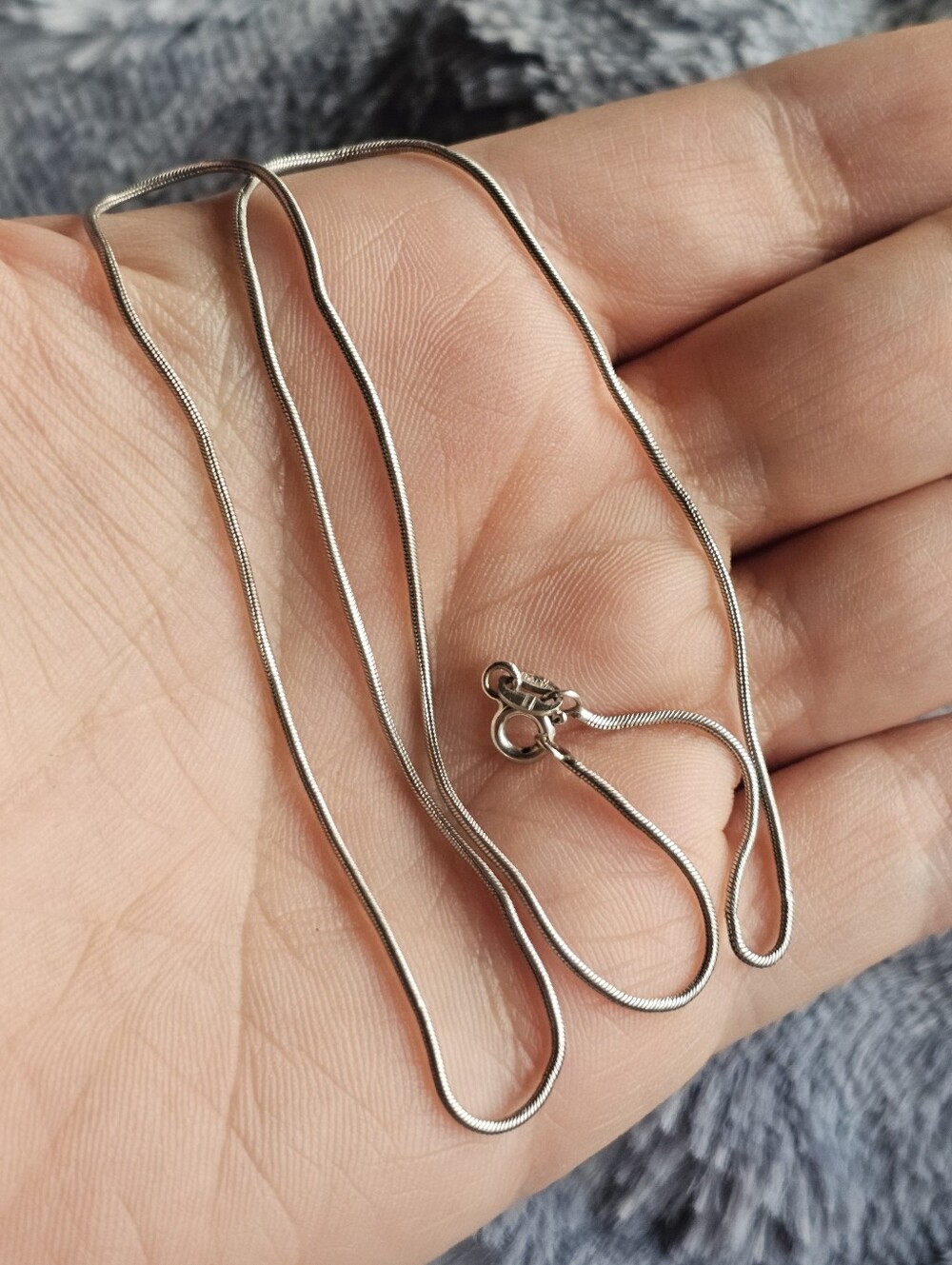 Solid 14k white gold snake chain 16 3/4 inches long Stamped 14k. Weighs approxi